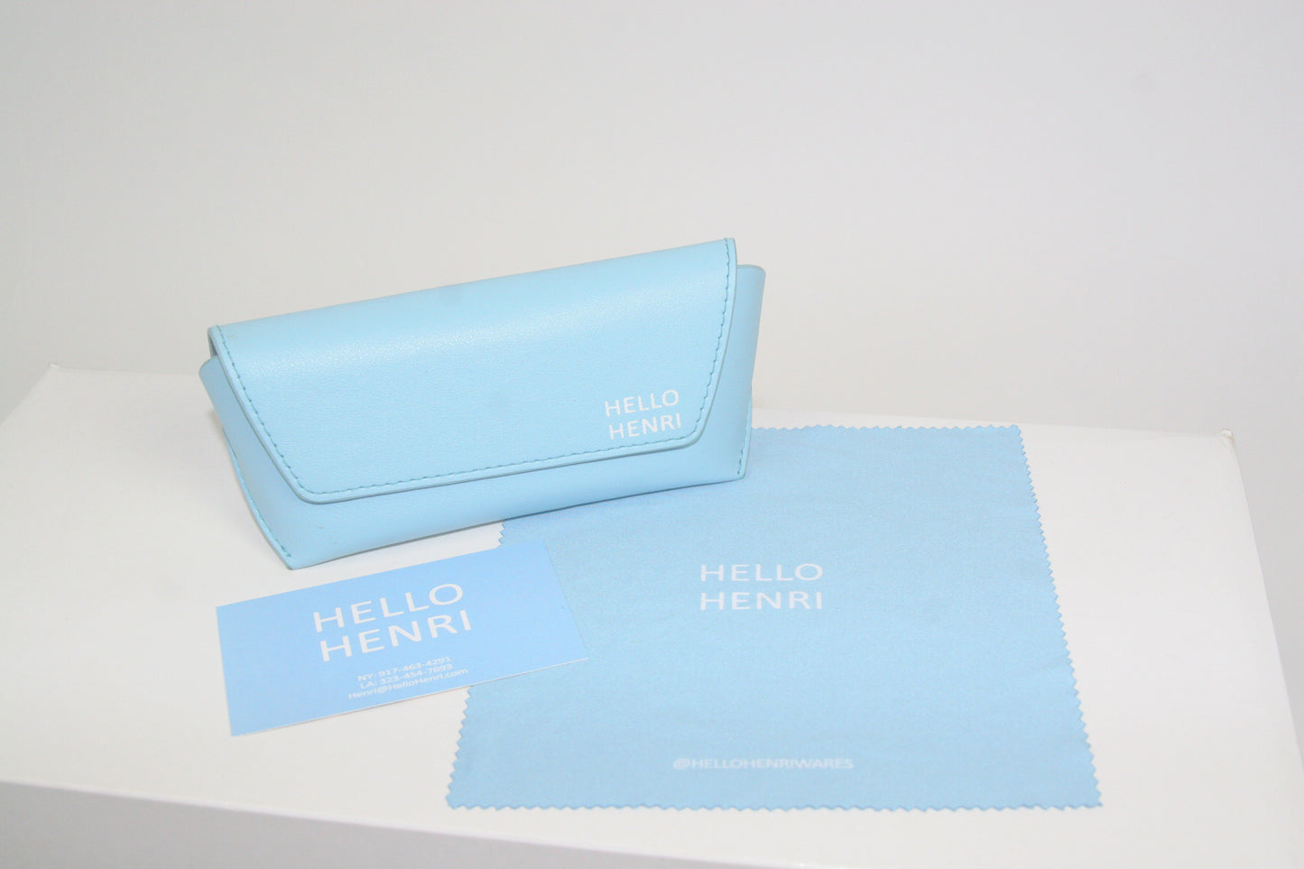 Hello Henri Large Baby Blue